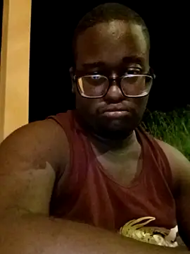 Snapshot of Jeanlaurent972 chatting on November 21, 10:52 pm Jeanlaurent972 online show from November 21, 10:52 pm