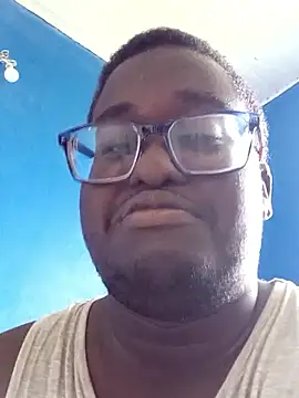 Snapshot of Jeanlaurent972 chatting on April 11, 2:54 pm Jeanlaurent972 online show from April 11, 2:54 pm