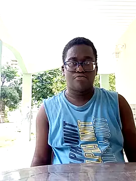 Snapshot of Jeanlaurent972 chatting on April 13, 1:49 pm Jeanlaurent972 online show from April 13, 1:49 pm