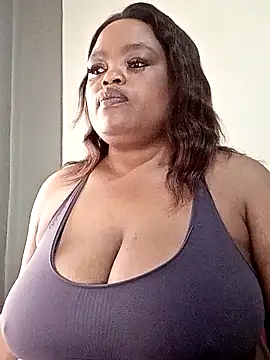 Snapshot of hugemelonsxxx chatting on May 22, 10:21 am hugemelonsxxx online show from May 22, 10:21 am