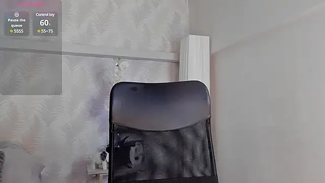 CyntiaAdams online show from January 10, 11:39 pm