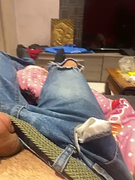 vinssssss1w34 online show from October 7, 11:35 pm