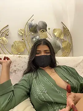 MaYaa  11 online show from December 15, 7:01 am