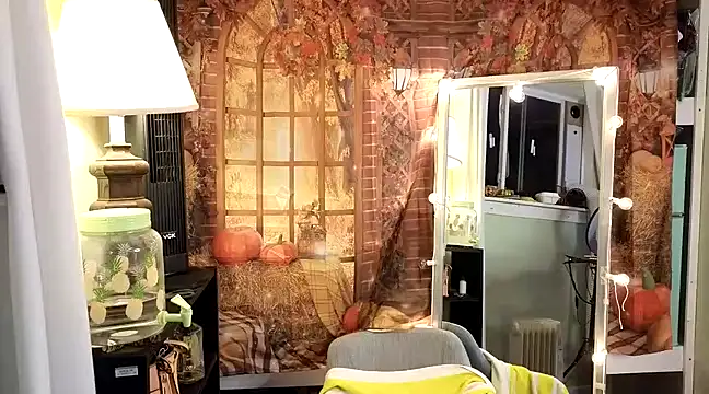 Snapshot of cunty_tranny_lydia chatting on December 2, 5:04 am cunty tranny lydia online show from December 2, 5:04 am