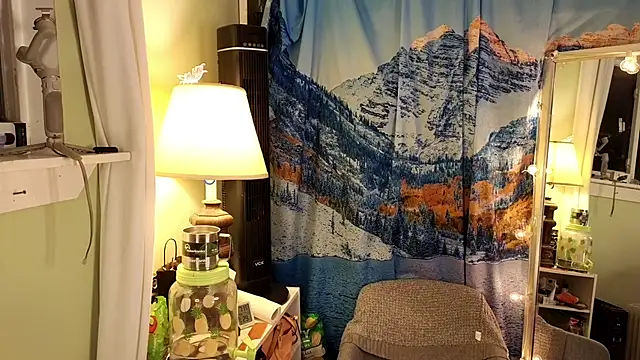 Snapshot of cunty_tranny_lydia chatting on January 24, 4:59 am cunty tranny lydia online show from January 24, 4:59 am