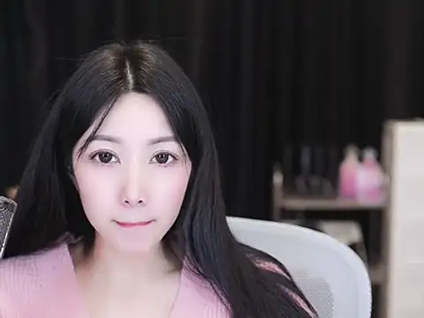 Nuyoah-77 online show from November 10, 4:06 pm