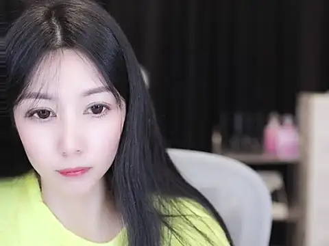 Nuyoah-77 online show from November 16, 4:23 pm