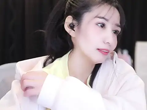 Nuyoah-77 online show from November 28, 3:36 pm