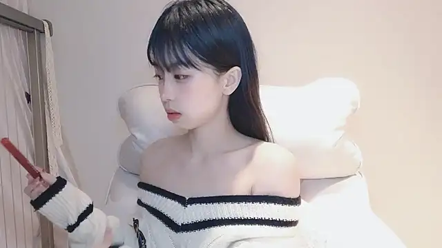 Snapshot of -Hottie chatting on December 26, 3:31 pm -Hottie online show from December 26, 3:31 pm