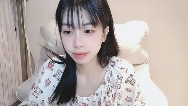 Snapshot of -Hottie chatting on January 17, 3:11 pm -Hottie online show from January 17, 3:11 pm