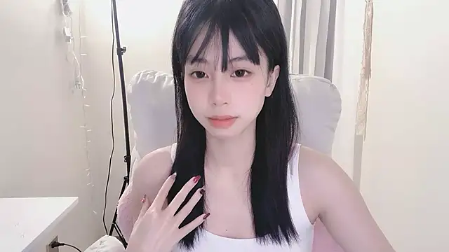 Snapshot of -Hottie chatting on March 4, 3:59 pm -Hottie online show from March 4, 3:59 pm