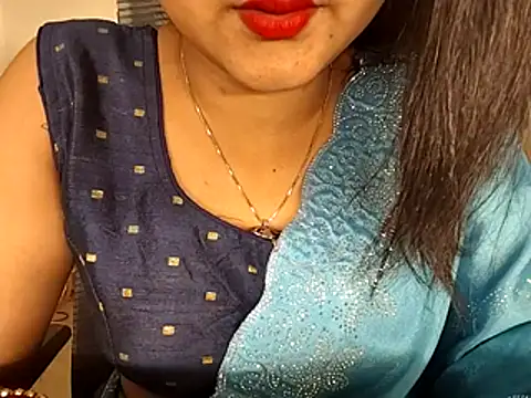 Snapshot of GoldnessAishu chatting on November 29, 7:39 pm GoldnessAishu online show from November 29, 7:39 pm