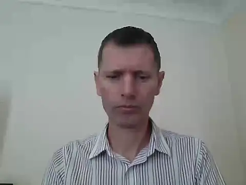 Snapshot of MarcusMaxx chatting on December 2, 9:47 am MarcusMaxx online show from December 2, 9:47 am