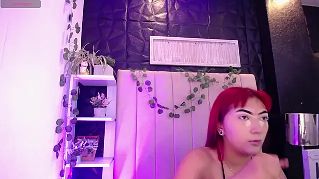 Mia Rinn online show from January 20, 1:00 pm