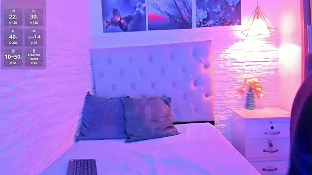 Snapshot of graceymilf666 chatting on February 13, 11:17 am graceymilf666 online show from February 13, 11:17 am