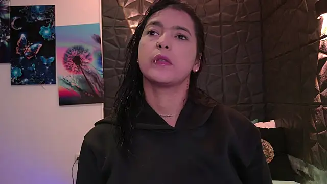 Snapshot of graceymilf666 chatting on October 24, 11:28 am graceymilf666 online show from October 24, 11:28 am