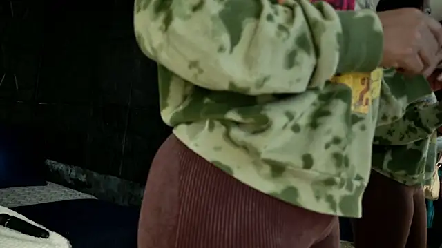 Snapshot of graceymilf666 chatting on November 15, 11:29 am graceymilf666 online show from November 15, 11:29 am