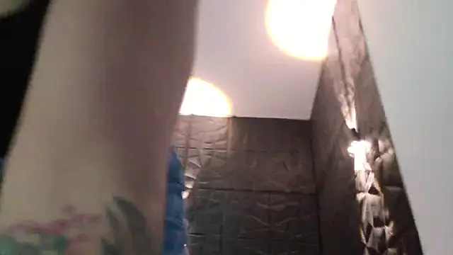 graceymilf666 online show from March 12, 12:11 pm