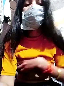 Snapshot of Hotty-Divya chatting on December 30, 2:42 am Hotty-Divya online show from December 30, 2:42 am