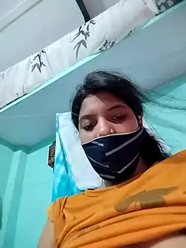 Snapshot of Hotty-Divya chatting on September 20, 9:54 am Hotty-Divya online show from September 20, 9:54 am