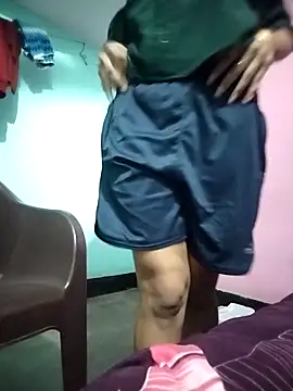 Snapshot of Hotty-Divya chatting on March 25, 1:55 am Hotty-Divya online show from March 25, 1:55 am