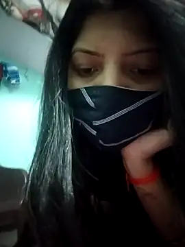 Snapshot of Hotty-Divya chatting on March 25, 2:12 pm Hotty-Divya online show from March 25, 2:12 pm