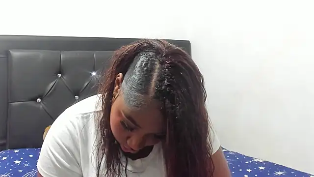 Snapshot of Natassha_brown1 chatting on January 9, 12:13 am Natassha brown1 online show from January 9, 12:13 am