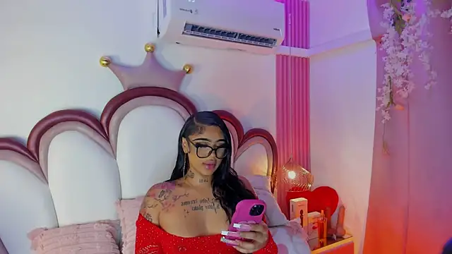 Snapshot of Mia_Jansen chatting on July 8, 1:48 pm Mia Jansen online show from July 8, 1:48 pm