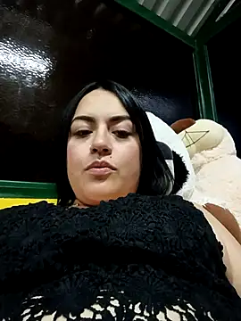 Snapshot of Lesly_10- chatting on July 20, 4:16 am Lesly 10- online show from July 20, 4:16 am