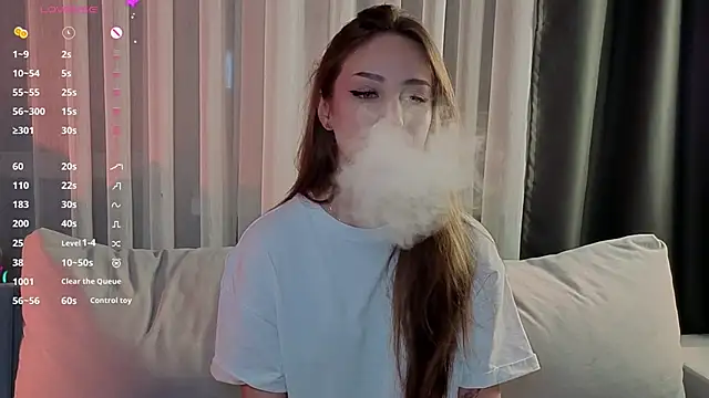 Snapshot of Alice_loft chatting on November 15, 2:31 am Alice loft online show from November 15, 2:31 am