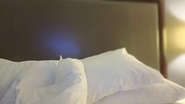 Snapshot of longislandprincess chatting on March 28, 3:28 am longislandprincess online show from March 28, 3:28 am