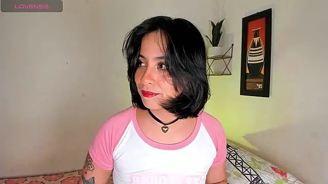 adriannyp 1 online show from August 3, 12:20 am