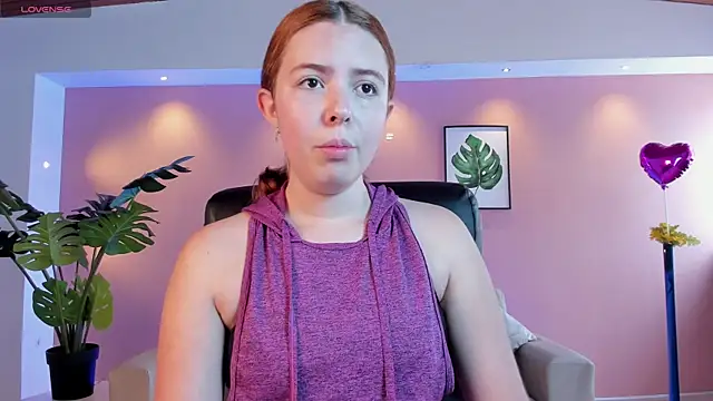 Snapshot of Lyssa_Muller chatting on March 20, 2:10 pm Lyssa Muller online show from March 20, 2:10 pm