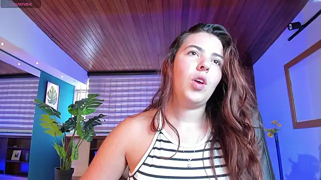 Snapshot of Lyssa_Muller chatting on October 9, 1:20 pm Lyssa Muller online show from October 9, 1:20 pm