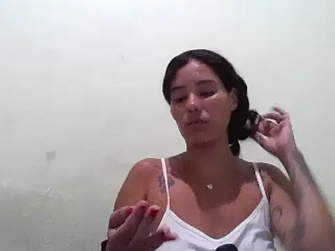 Snapshot of thasmyni chatting on March 19, 10:53 pm thasmyni online show from March 19, 10:53 pm