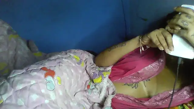 Snapshot of thasmyni chatting on September 19, 7:21 am thasmyni online show from September 19, 7:21 am