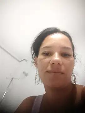 Snapshot of thasmyni chatting on May 15, 1:51 pm thasmyni online show from May 15, 1:51 pm