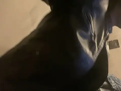 SluttyLyfe4L online show from January 14, 7:32 pm