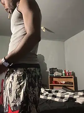 Snapshot of SluttyLyfe4L chatting on July 28, 11:17 am SluttyLyfe4L online show from July 28, 11:17 am