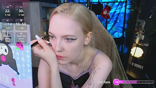 Snapshot of Crackling_Tatii chatting on December 30, 9:19 pm Crackling Tatii online show from December 30, 9:19 pm