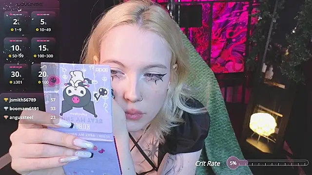 Snapshot of Crackling_Tatii chatting on January 12, 1:11 am Crackling Tatii online show from January 12, 1:11 am