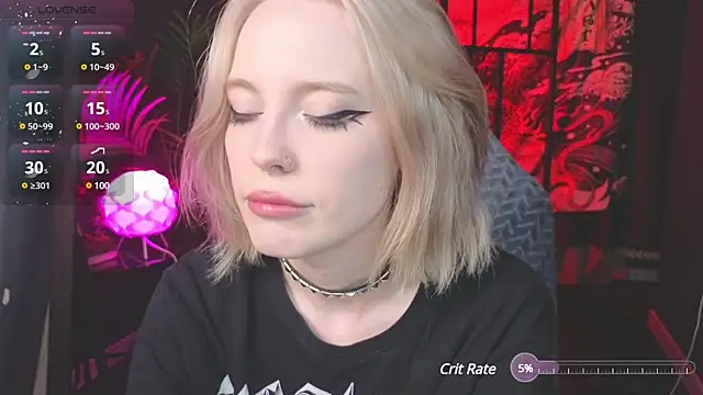 Snapshot of Crackling_Tatii chatting on March 10, 4:28 am Crackling Tatii online show from March 10, 4:28 am