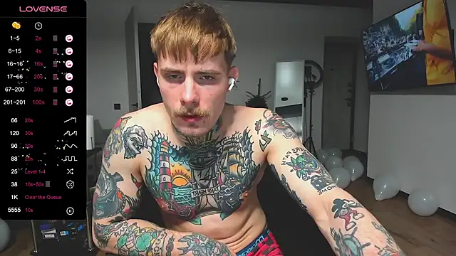 Snapshot of white_King9999 chatting on December 29, 1:28 pm white King9999 online show from December 29, 1:28 pm