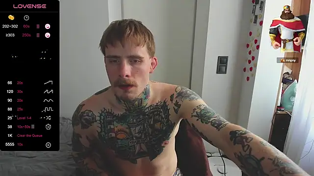 Snapshot of white_King9999 chatting on March 11, 2:29 pm white King9999 online show from March 11, 2:29 pm