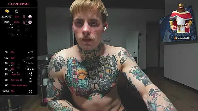 Snapshot of white_King9999 chatting on March 13, 6:12 pm white King9999 online show from March 13, 6:12 pm