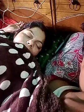 Snapshot of Lustyful_Couple chatting on January 11, 9:46 pm Lustyful Couple online show from January 11, 9:46 pm