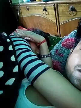 Snapshot of Lustyful_Couple chatting on February 22, 8:31 pm Lustyful Couple online show from February 22, 8:31 pm