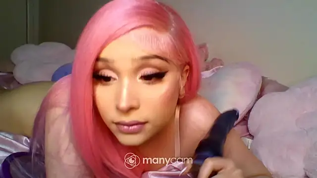 Snapshot of bambibarbi chatting on June 15, 2:58 am bambibarbi online show from June 15, 2:58 am