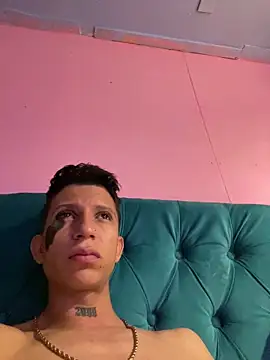 XMANSEXYCART online show from February 18, 8:43 am