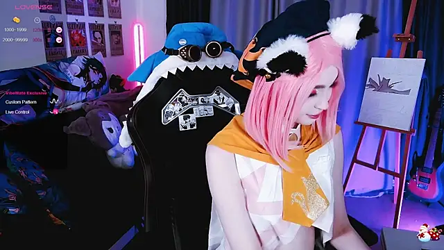  Sparkland  online show from February 7, 10:20 pm